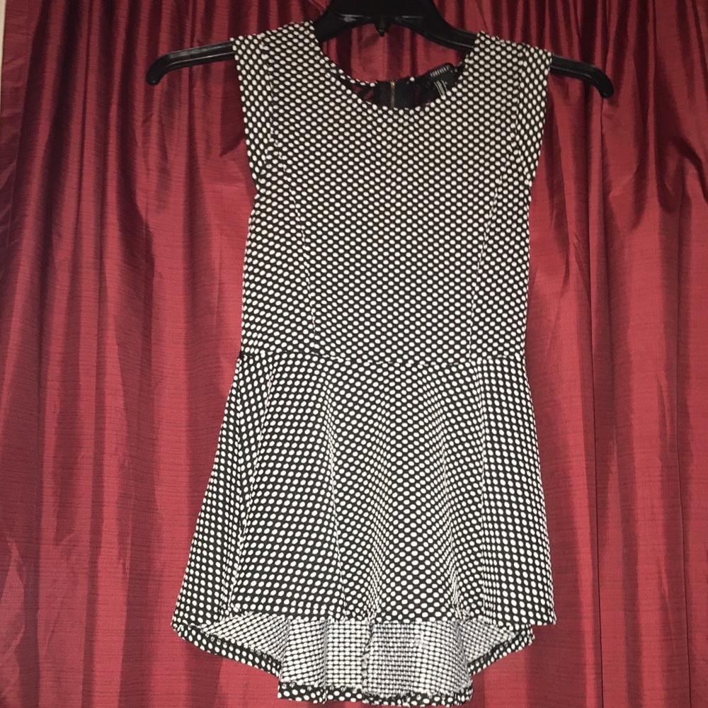 Forever 21 peplum lace zip up top